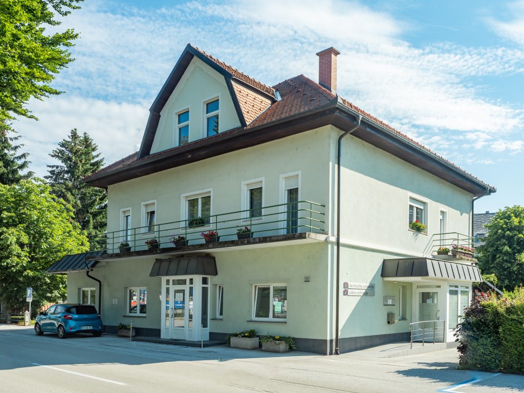 Zobozdravstvena ordinacija Apeks, Železniška ulica 10, Lesce